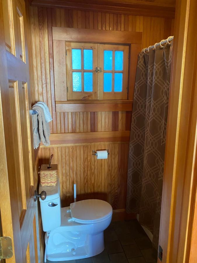 Whistling Winds Motel Λίνκολν Σίτι Εξωτερικό φωτογραφία