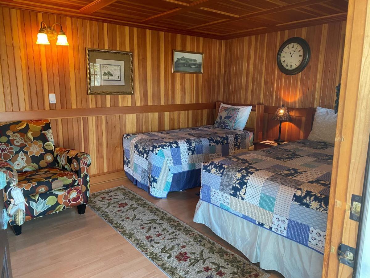 Whistling Winds Motel Λίνκολν Σίτι Εξωτερικό φωτογραφία